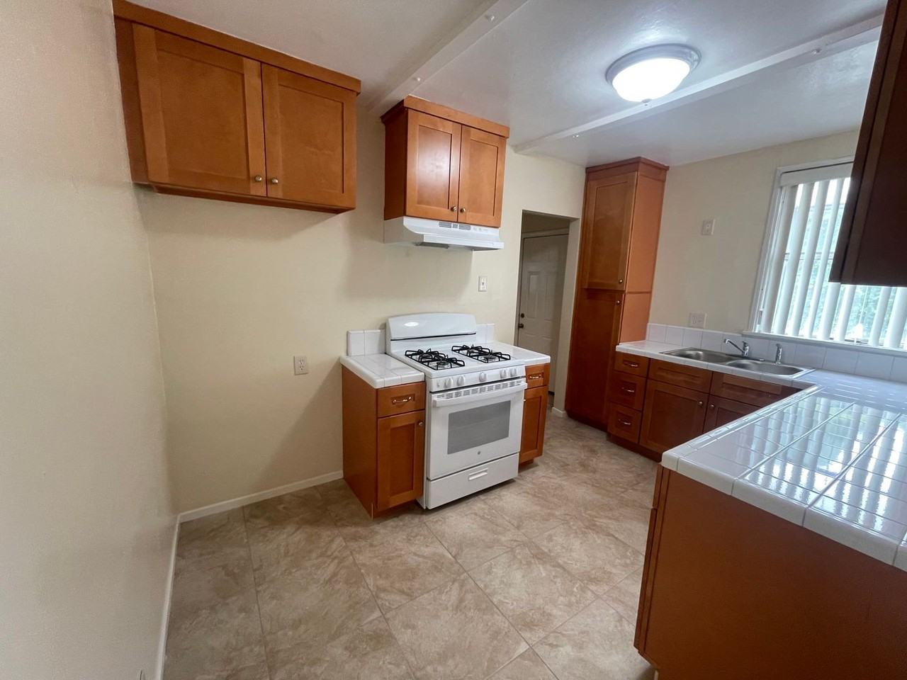 5321 Clark St - Photo 3 of 14