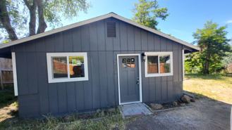 2459 Ne Burks Ct - Photo 1 of 1