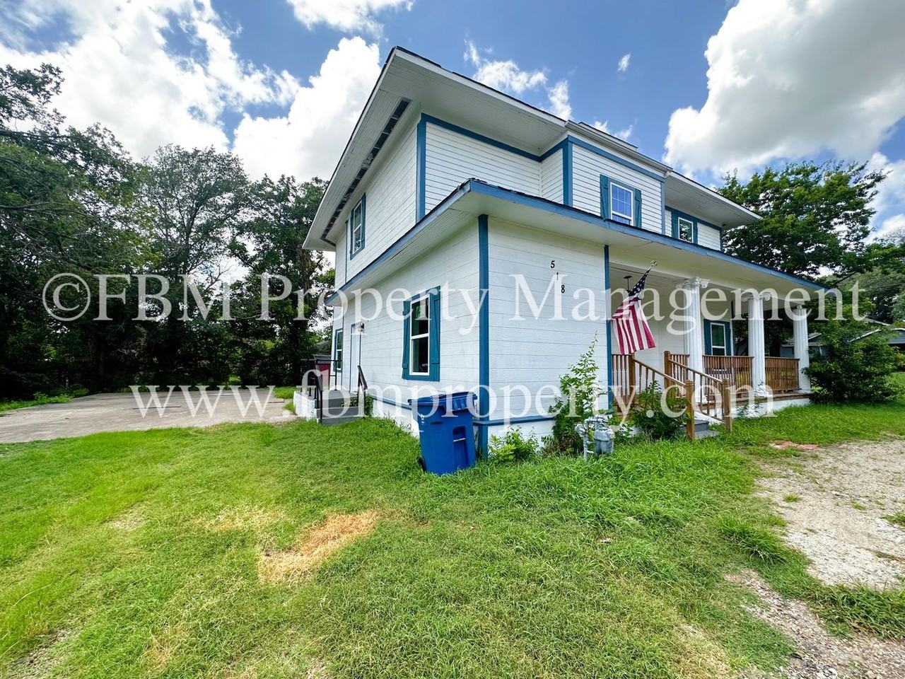 518 North 26th Street - Photo 3 of 37