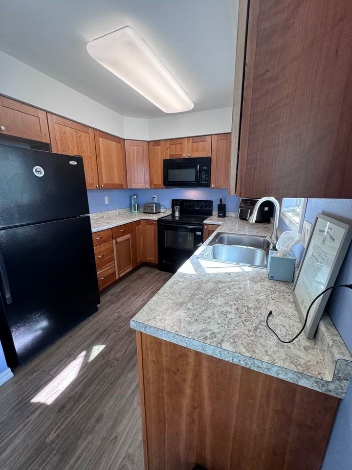 1599 Gillam Way - Photo 6 of 12