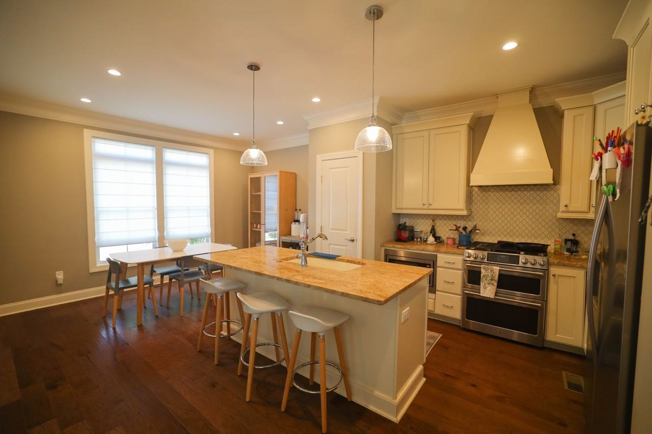 509 Village Walk Ln - Photo 6 of 22