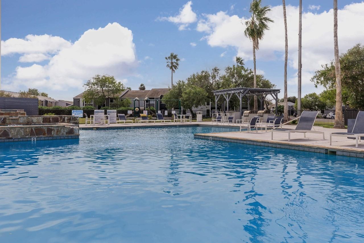 Puerto Del Mar - Photo 2 of 39