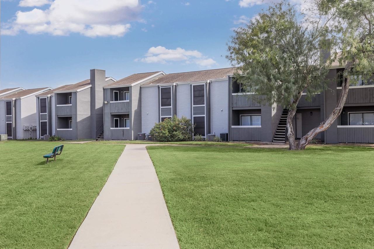 Puerto Del Mar - Photo 3 of 39