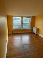 featured image of 1606 Genesee St