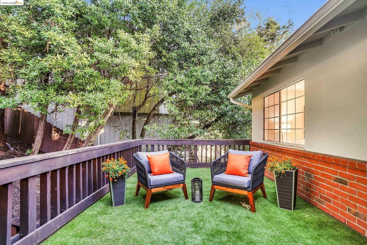 8020 Shepherd Canyon Rd - Photo 2 of 25
