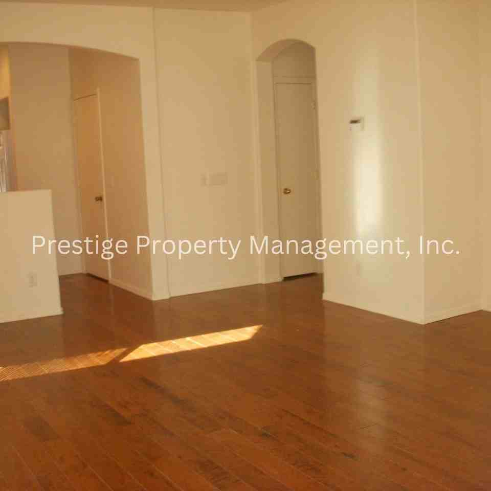 346 E Calle Puente Lindo - Photo 2 of 23