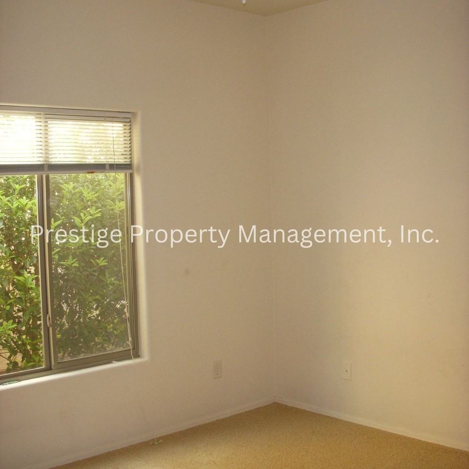 346 E Calle Puente Lindo - Photo 7 of 23