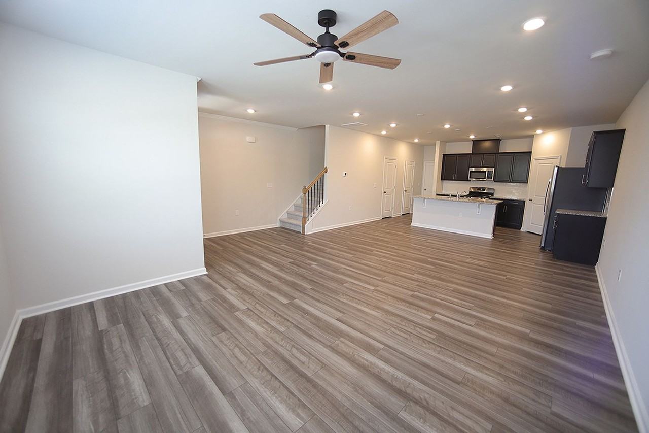 1634 Singing Bird Trail - Photo 2 of 28