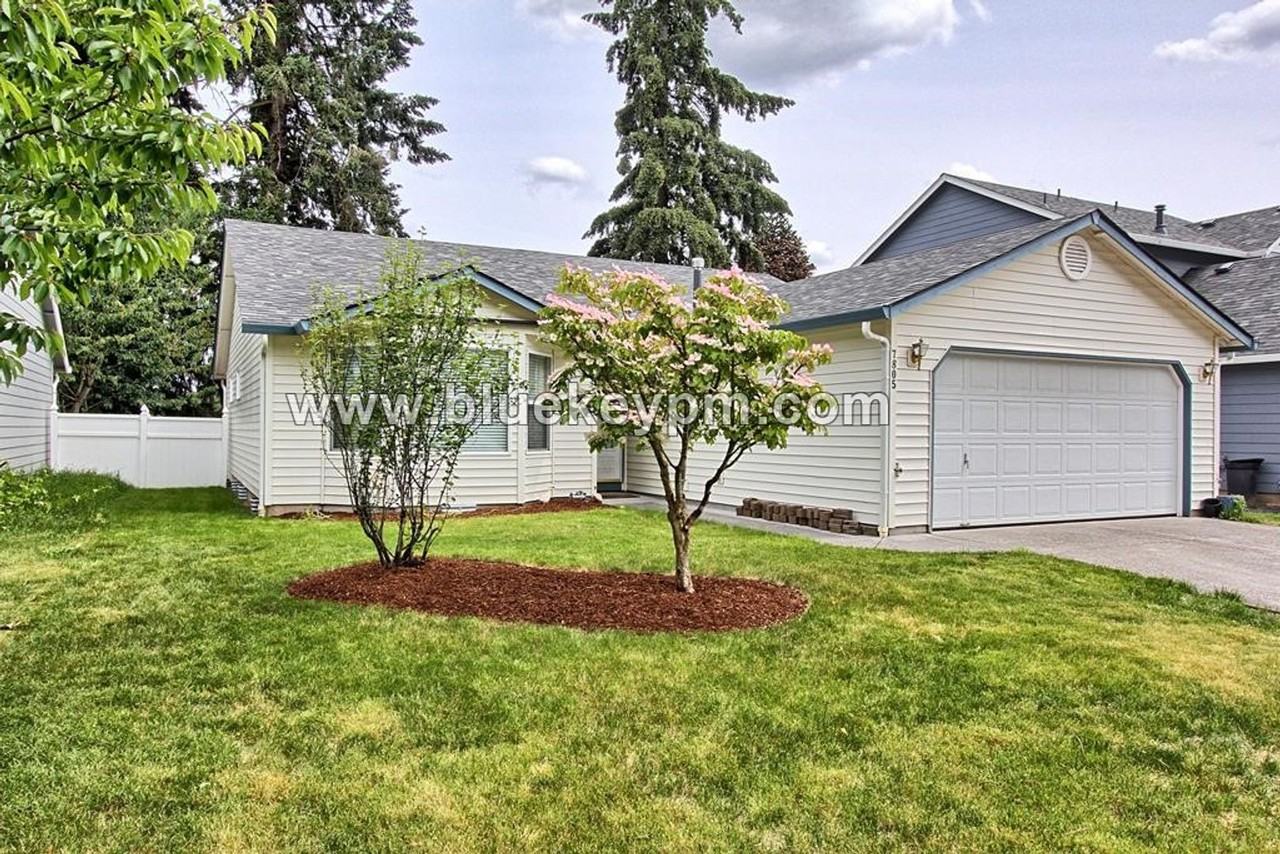 7805 Ne 86th Ave - Photo 2 of 13