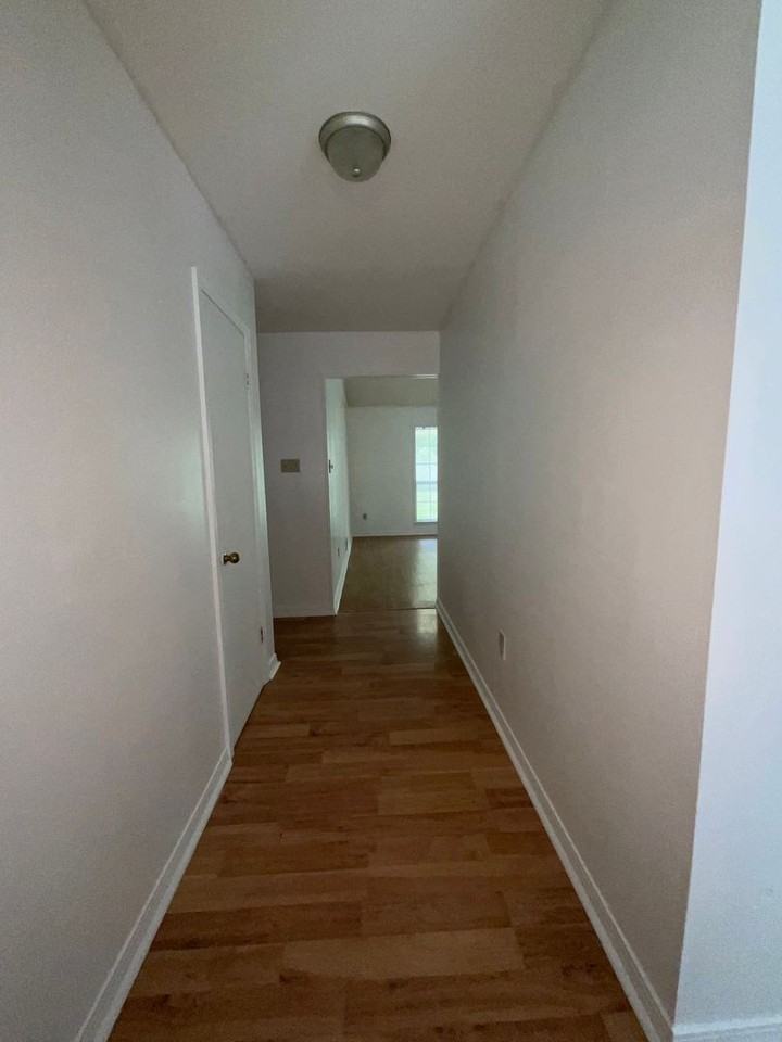 1692 Stacey St - Photo 2 of 21