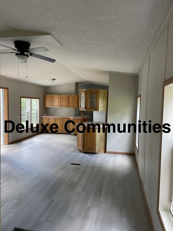 3316 Wesler Dr #14 - Photo 3 of 8