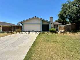 2716 Catalina Dr - Photo 1 of 1
