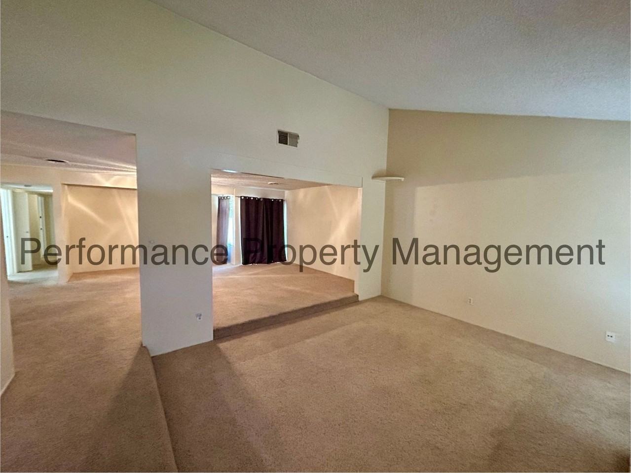 2716 Catalina Dr - Photo 3 of 17
