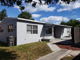 3712 - 3718 Henry Ave - Photo 1 of 1