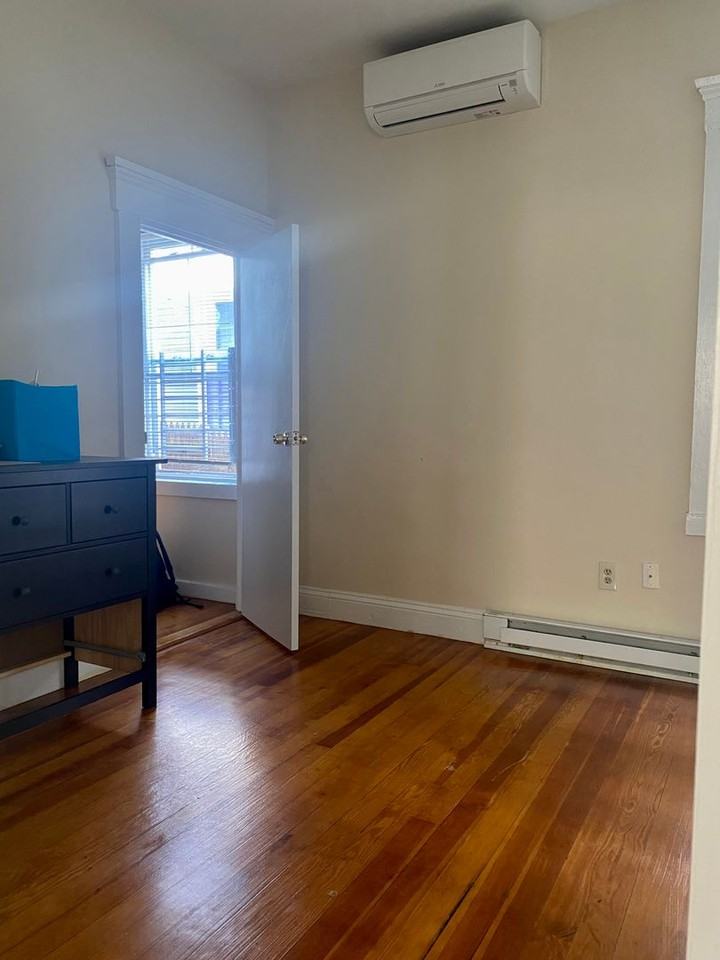 Franklin One - Sutton - Photo 2 of 4