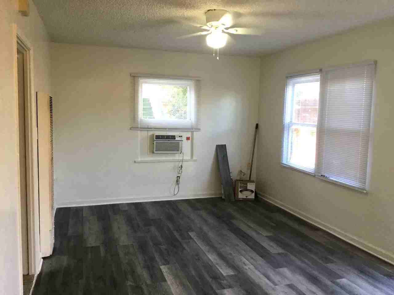 308-316 S Chester Ave - Photo 2 of 2