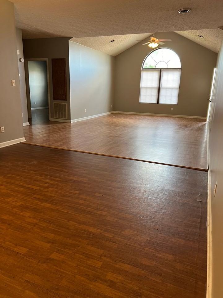 105 John Paul Road - Photo 2 of 8