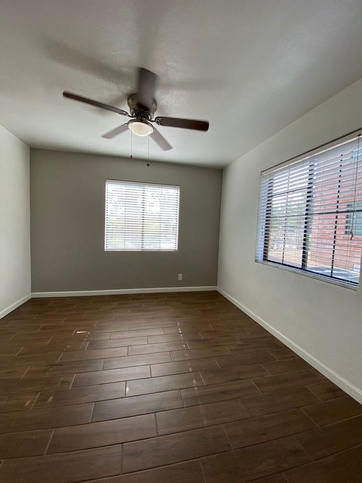 The Ivy Luxury Apartments - Photo 4 of 26