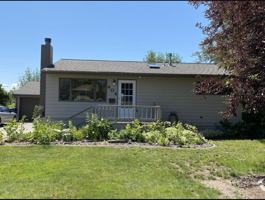 featured image of 404 26th Ave Ne