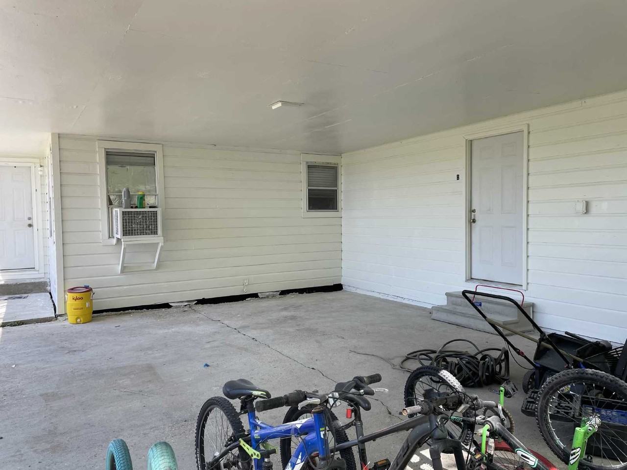 172 Red Town Rd - Photo 2 of 13