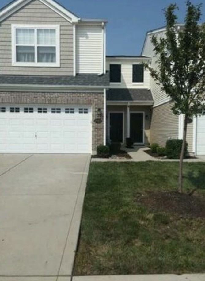 1925 Celebration Park Cir - Photo 2 of 14
