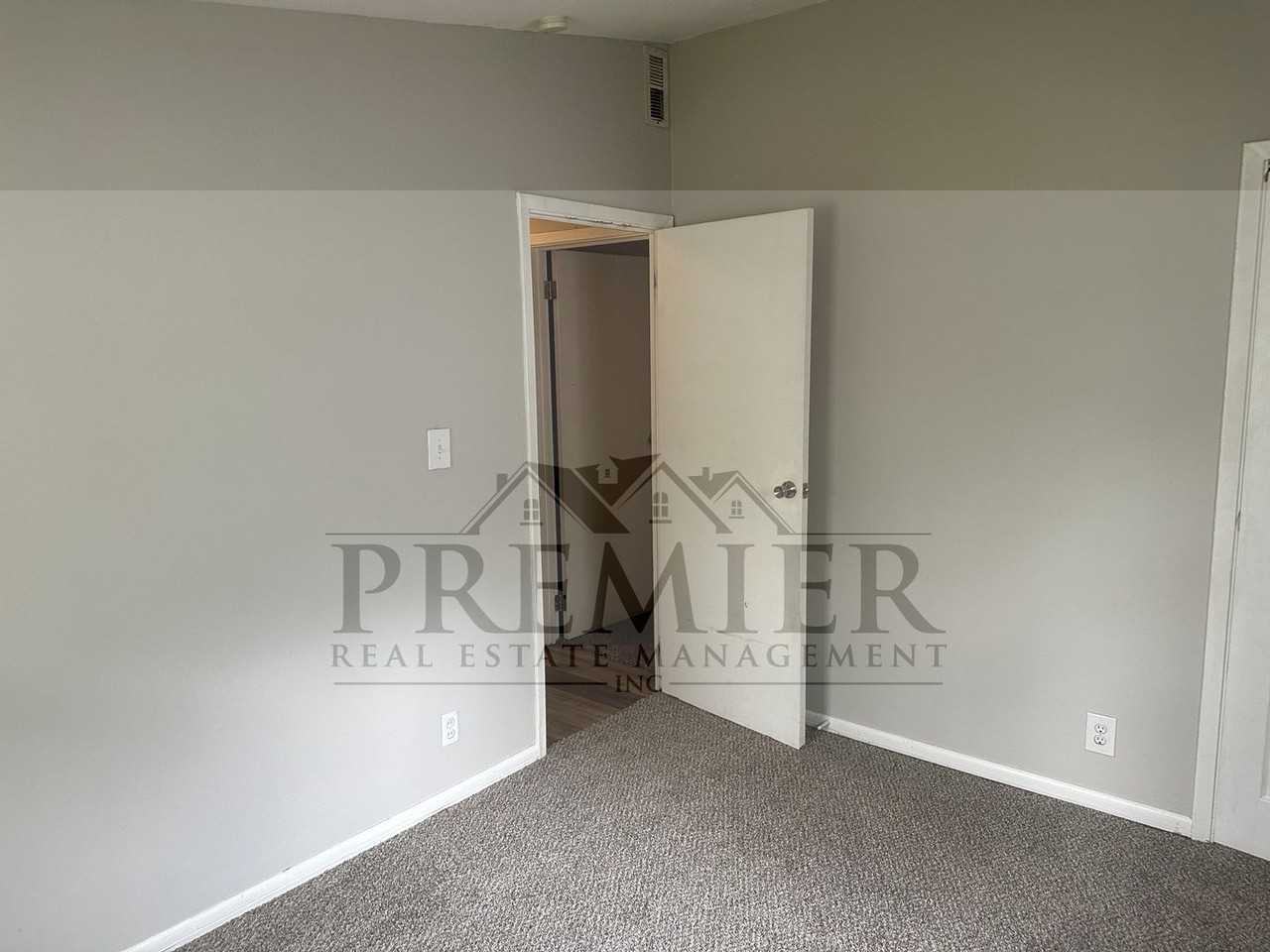 505 N Geronimo Dr - Photo 6 of 16