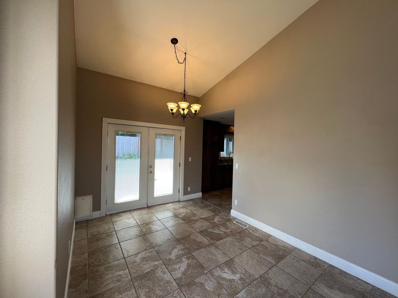 6326 94th St E - Photo 5 of 26