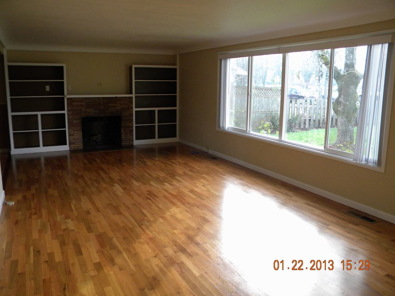 1429 S 4th St - Photo 2 of 18