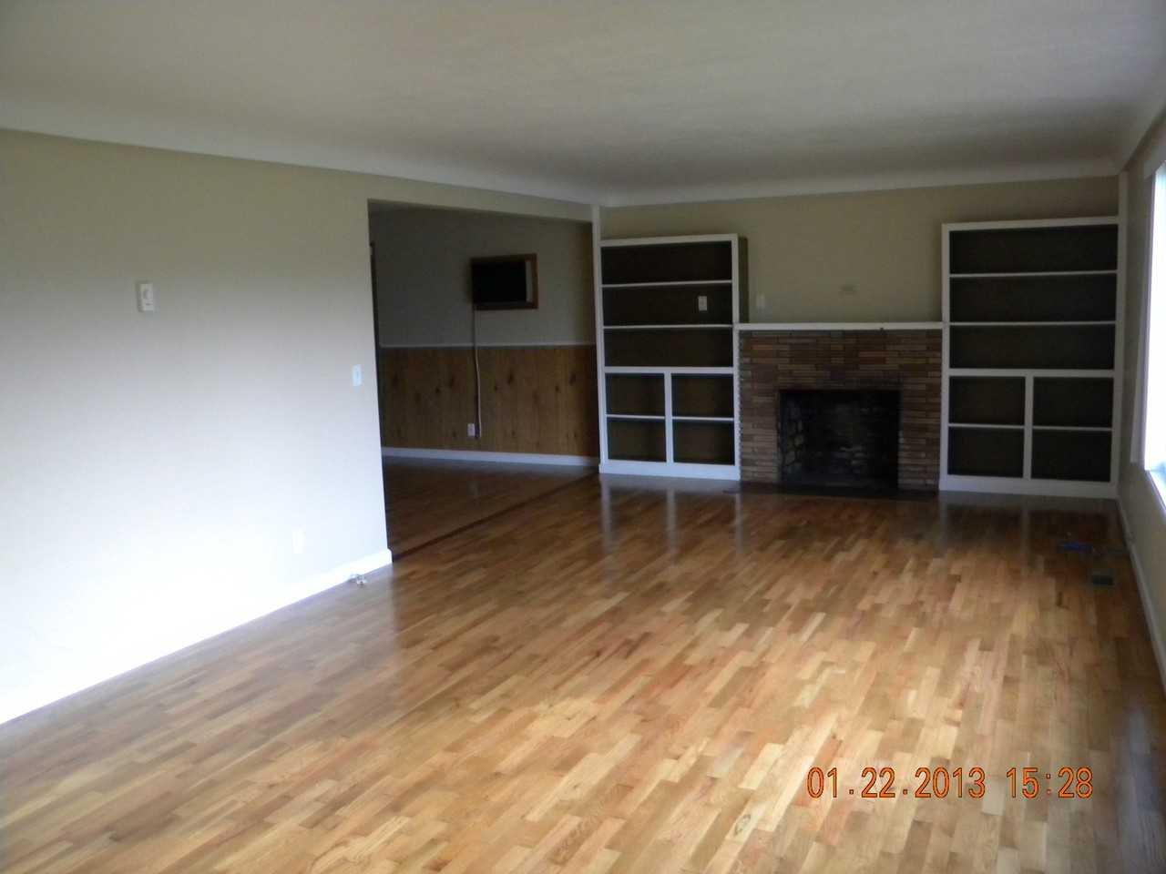 1429 S 4th St - Photo 3 of 18