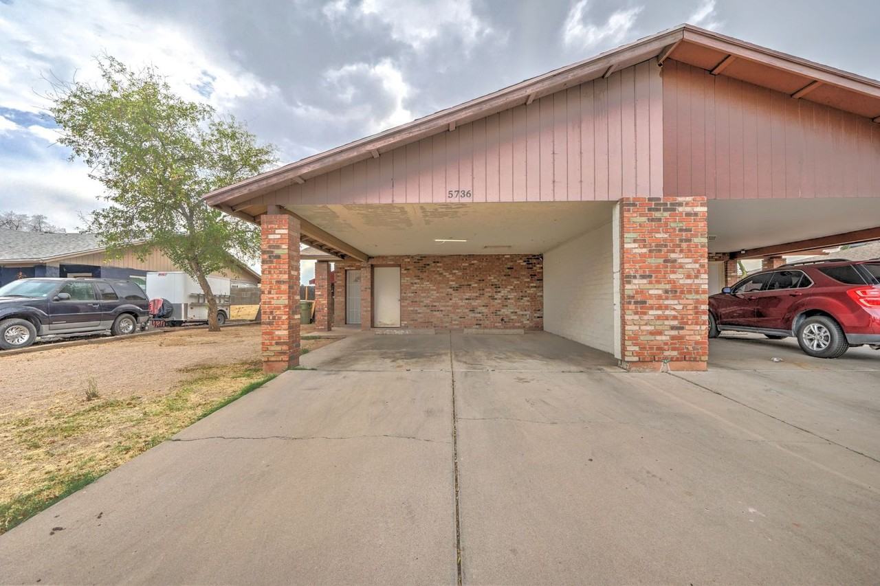 5736 N 68th Dr - Photo 2 of 21