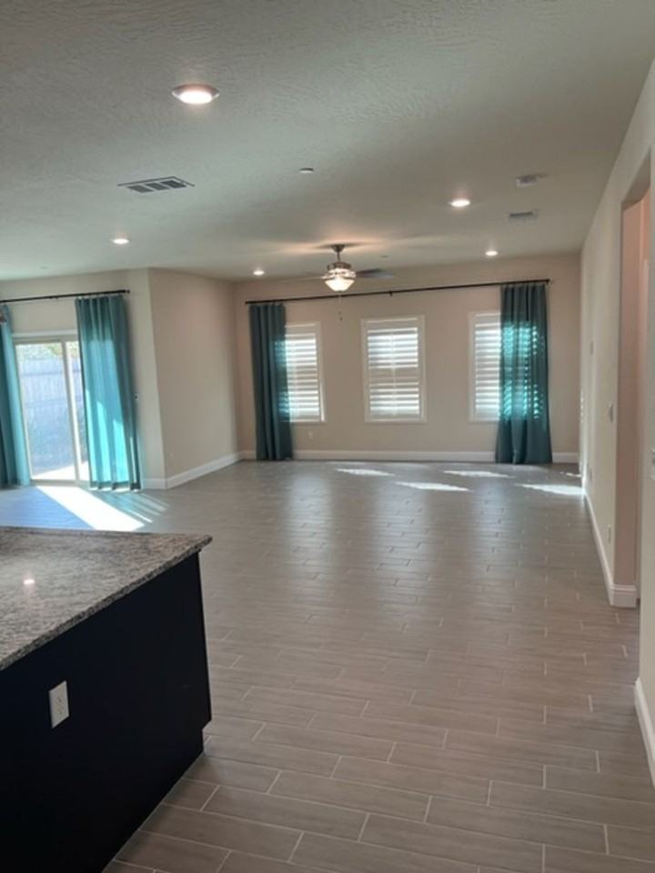 2022 N Sherman St - Photo 2 of 12