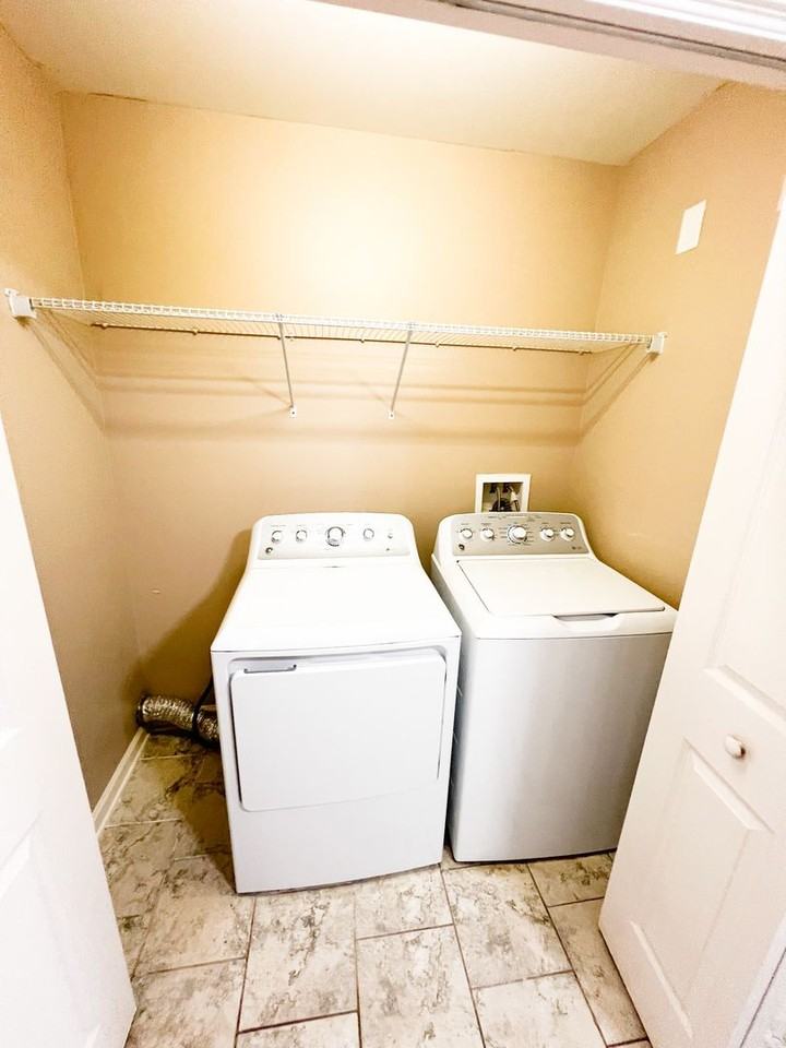 2272 Mccormick Ln - Photo 6 of 12