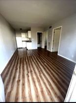 Manhattan 8-Plex - Photo 1 of 1