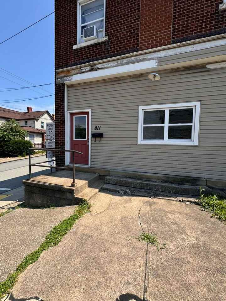 not700 - Photo 2 of 11