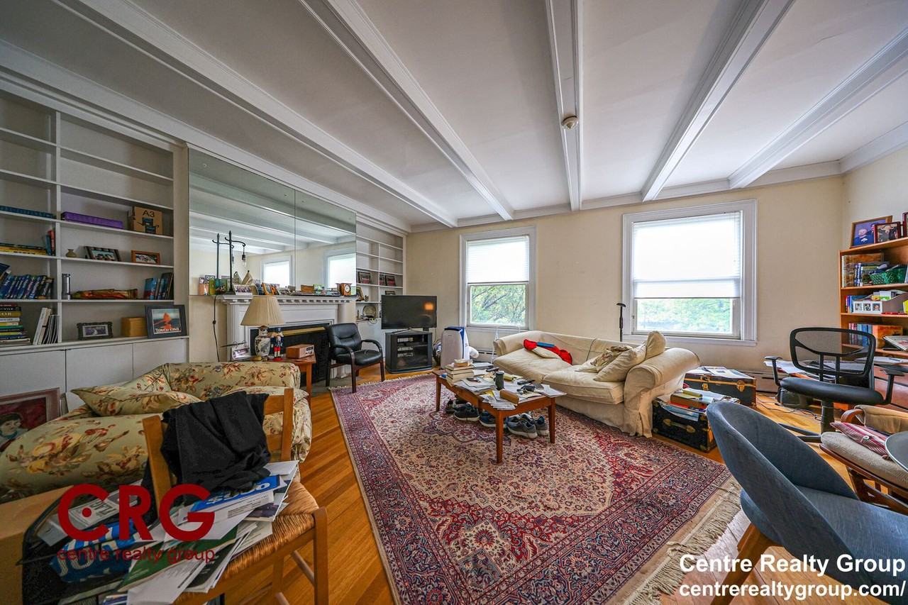 1708 Beacon St