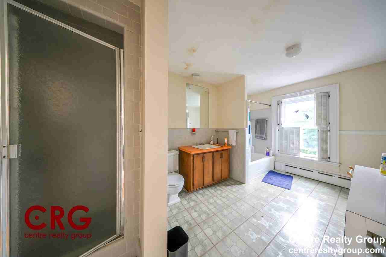 1708 Beacon St - Photo 6 of 7