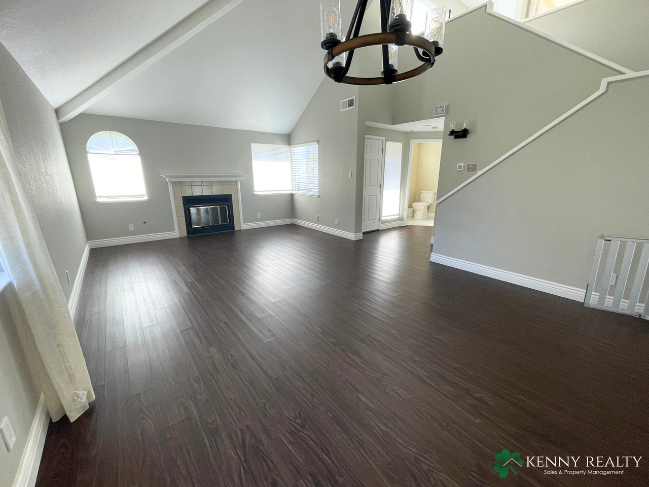 127 Williams Ln - Photo 2 of 28