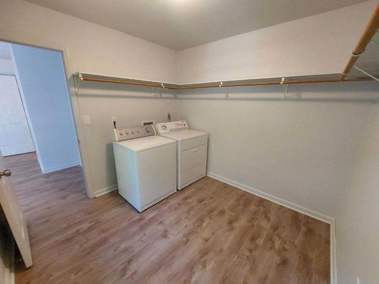 3816 Plantation Rd Ne - Photo 4 of 17