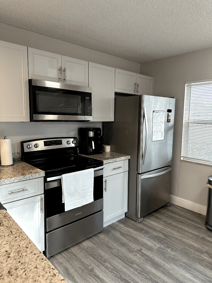 8145 Bridgewater Ct #D - Photo 4 of 50