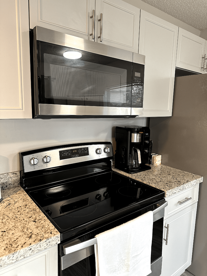 8145 Bridgewater Ct #D - Photo 5 of 50