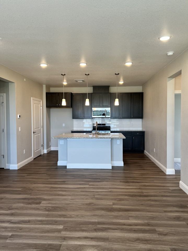 16860 Askins Loop #301 - Photo 4 of 28