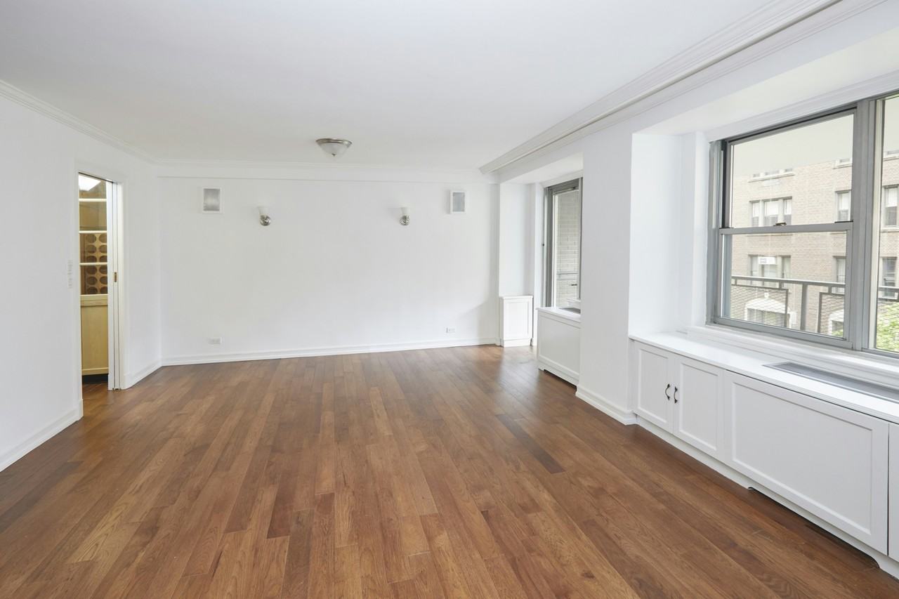 55 E 87th St #6D - Photo 3 of 14