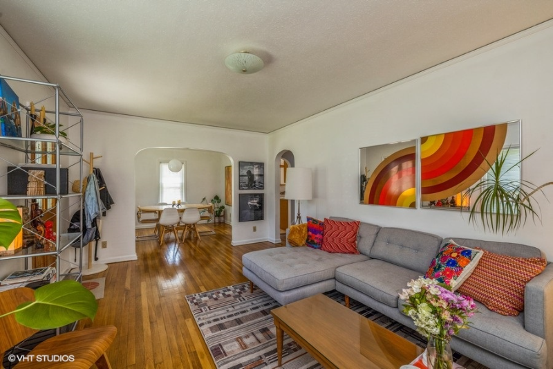 1068 58th St - Photo 3 of 12