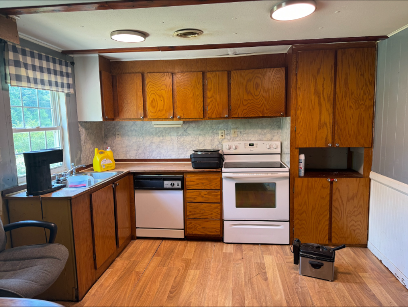 13205 Large Hollow Rd - Photo 2 of 4