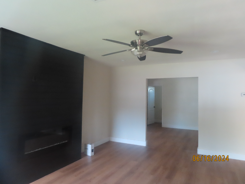 7315 Kernel St - Photo 3 of 17