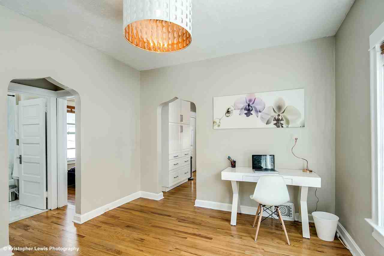 284 South Lafayette Street - Photo 7 of 23