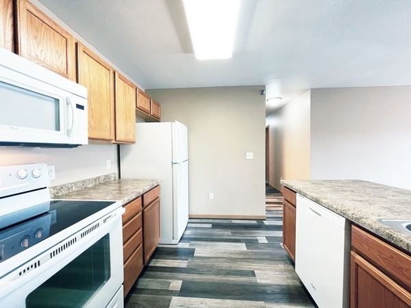 Burlington Apartments - Photo 3 of 15