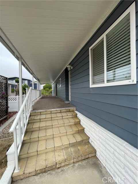 137 Mira Del Sur - Photo 2 of 4