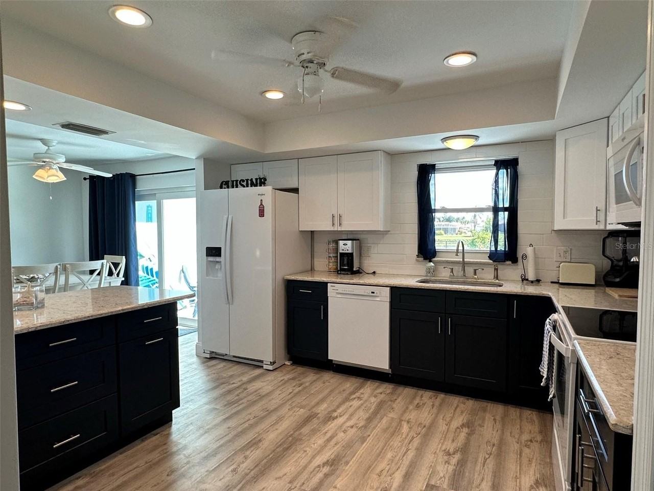 45 Oakland Hills Ct - Photo 5 of 35