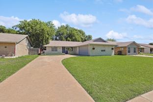 3529 Shorecrest Dr - Photo 1 of 1